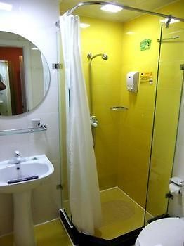Home Inn Hotel Shantou Extérieur photo